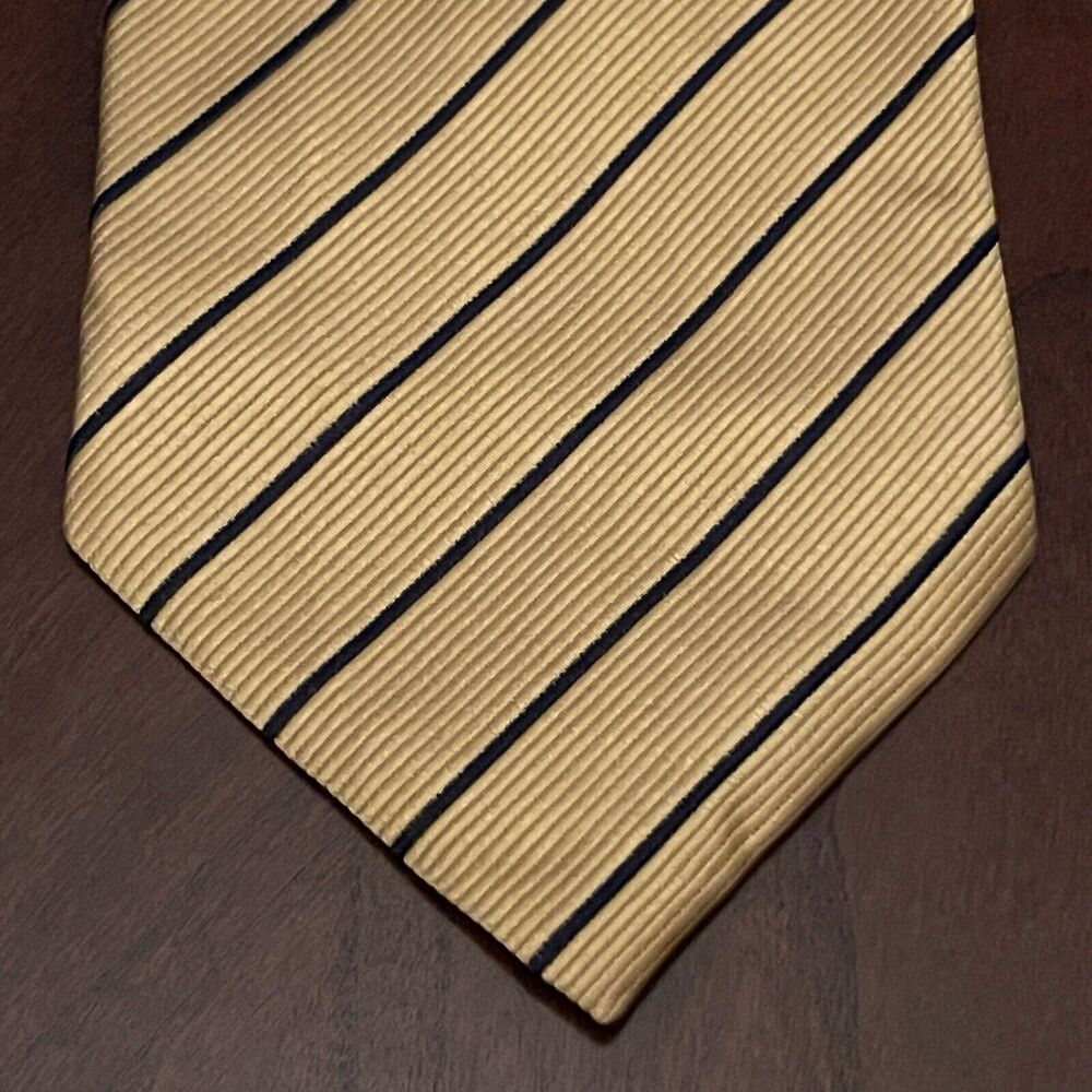 Bernini Beverly Gold Blue Hand Made 100% Silk Men’s Neck Tie Made In China